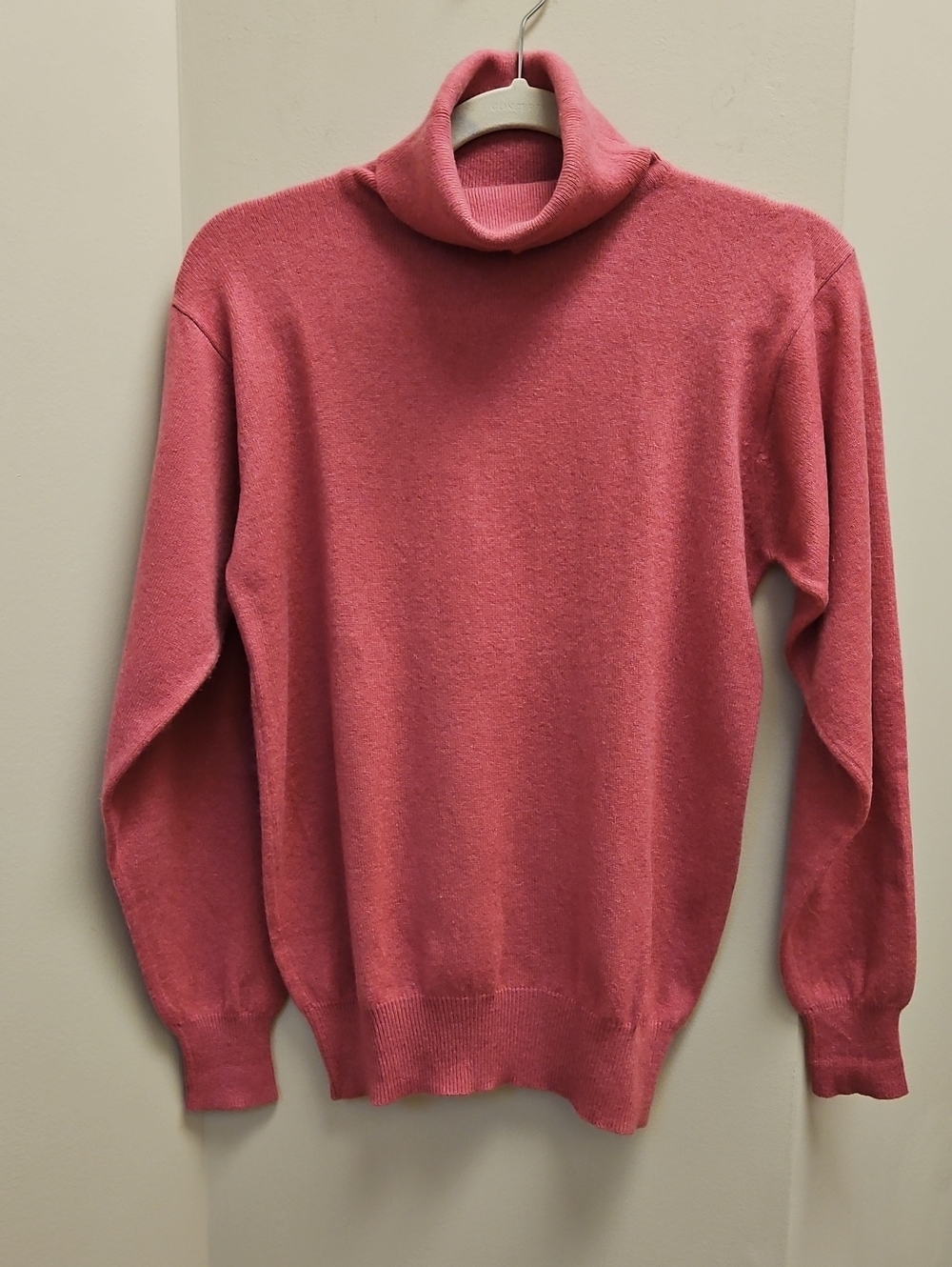 Women's Cashmere Dusty Rose Turtleneck Sweater